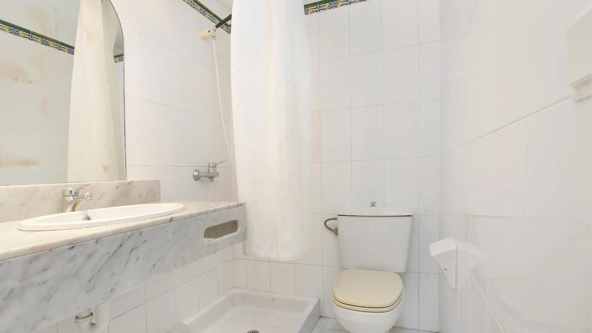 1Pand02 Apartment Llafranc